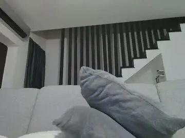 Chaturbate Live Sex Cam of gabrielaaxxx