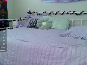 Deepthroat milf cams