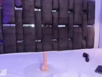 Chaturbate Adult Webcam of ninabloom_