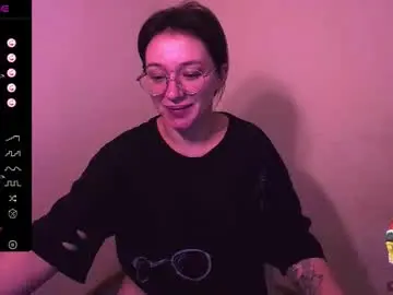 Chaturbate Free Porn Cam of zara_golden