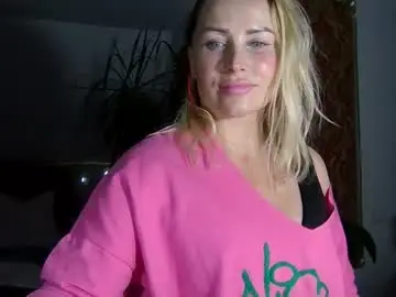 Chaturbate Free Porn Cam of lollyta2023