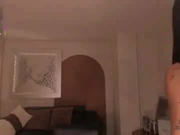 Chaturbate Live Sex of milalawrence_