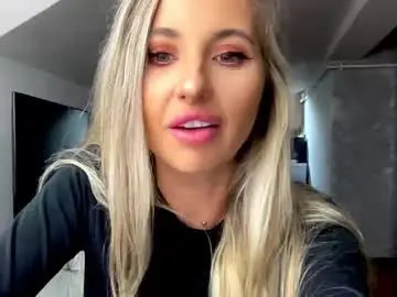 Chaturbate Watch Live Sex Cams of amyroberta92