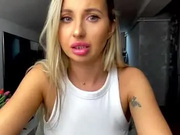 Chaturbate Live Sex of amyroberta92