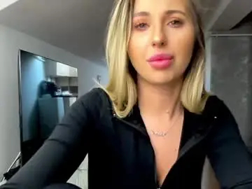 Chaturbate Free Live Porn of amyroberta92