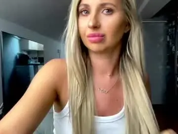 Chaturbate Sex Chat of amyroberta92
