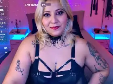 Chaturbate Free Porn Cam of blackwidowj