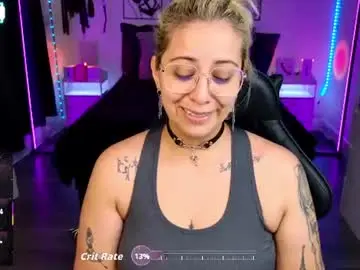 Chaturbate Nude Webcam of blackwidowj