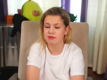 Chaturbate Adult Video Chat of loriblackwood