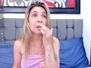 Chaturbate Live Sex of evaloviaa_