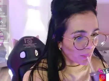 Chaturbate Watch Live Sex Cams of rosalind_tay