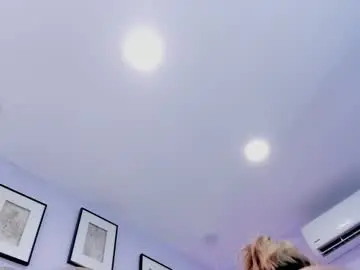 Chaturbate Adult Video Chat of violeta_medina