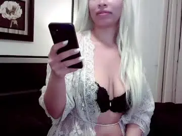 Chaturbate Live Sex Cam of liadivina