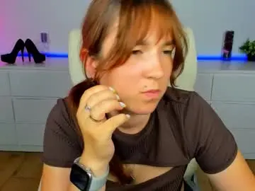 Chaturbate Live Sex Cam of sofii_darling
