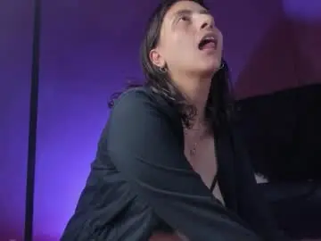 Chaturbate Sex Chat of isa_kis_1