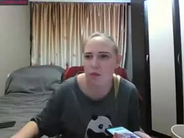 Chaturbate Live Sex Cam of jennideep