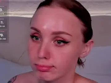 Chaturbate Adult Video Chat of lushcherry
