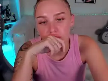 Chaturbate Best live sex cam show of lushcherry