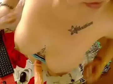 Chaturbate Free Live Porn of queenfitnnes_82