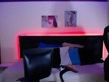 Chaturbate Nude Webcam of selenemore