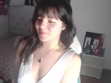 Chaturbate Live Sex Cam of alissa_morrison