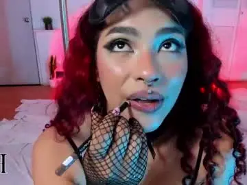 Chaturbate Free Live Porn of mizzhell_