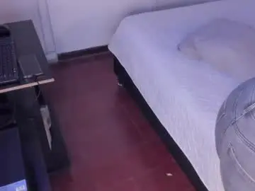 Chaturbate Sex Cam of moon_swt_