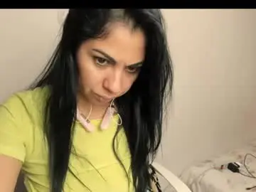Chaturbate Live Sex of saralunabella02