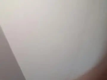 Chaturbate Free Porn Cam of skiniminitits
