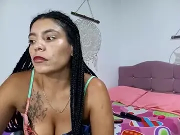 Chaturbate Live Sex Cam of lia_hottie
