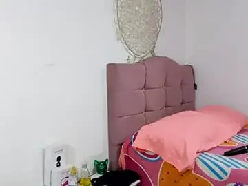 Chaturbate Watch Live Sex Cams of lia_hottie