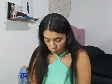 Chaturbate Live Sex Cam of lia_hottie