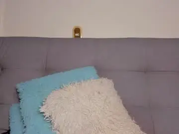 Chaturbate Live Porn of caroline_m8