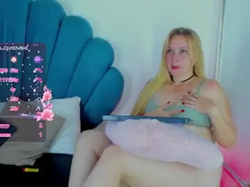 Chaturbate Live Sex Cam of emilysumer