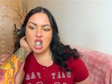 Chaturbate Live Porn of fearss_housewife
