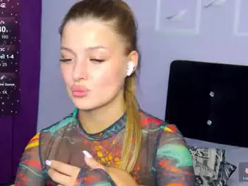 Chaturbate Live Sex Cam of lindabond