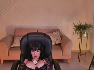 Chaturbate Free Porn Cam of lisamonroe_