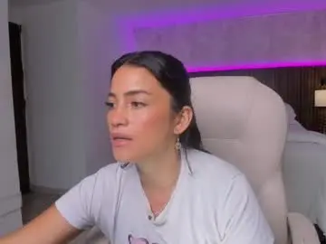 Chaturbate Live Sex Cam of megann_williamss