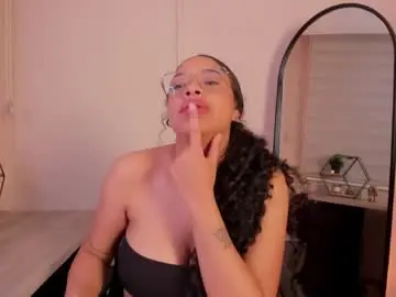 Chaturbate Adult Video Chat of zara_rose__