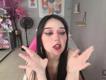 Chaturbate Live Sex Cam of adriana_miller