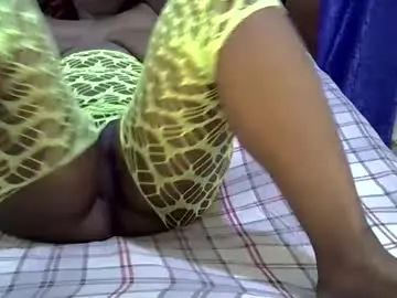 Chaturbate Adult Webcams of sexy_bee5