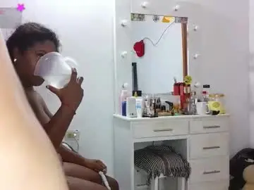 Chaturbate Live Sex Cam of agatasexyxx