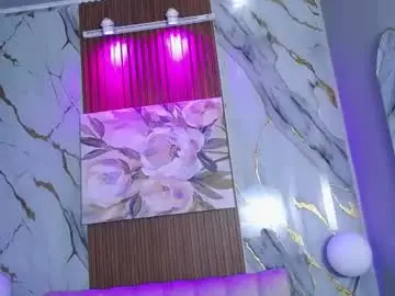 Chaturbate Free Live Porn of karinahotmilf