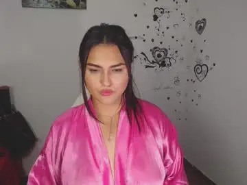 Chaturbate Watch Live Sex Cams of _ninahot