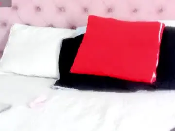 Chaturbate Best live sex cam show of michelledanielss