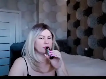 Chaturbate Adult Video Chat of blackeyes11