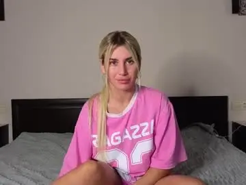 Chaturbate Free Porn Cam of whiteflower_x0