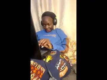 Chaturbate Live Sex Cam of mouthymiss