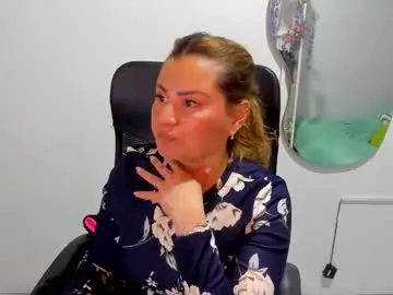 Chaturbate Live Porn of julieta_star69