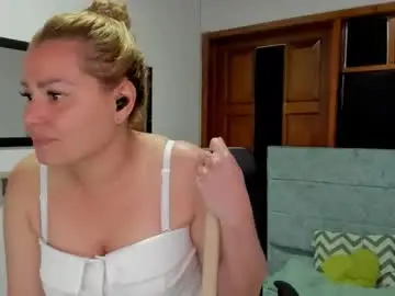 Chaturbate Live Porn of julieta_star69